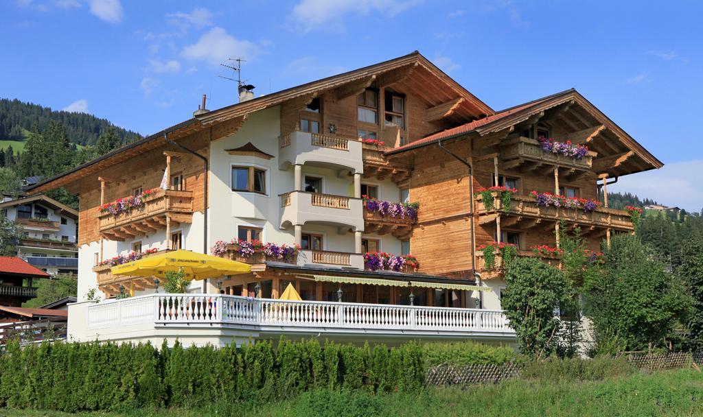 Landhotel Lechner Kirchberg in Tirol Exterior photo